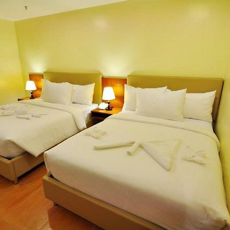 The Well Hotel Cebu Exterior foto